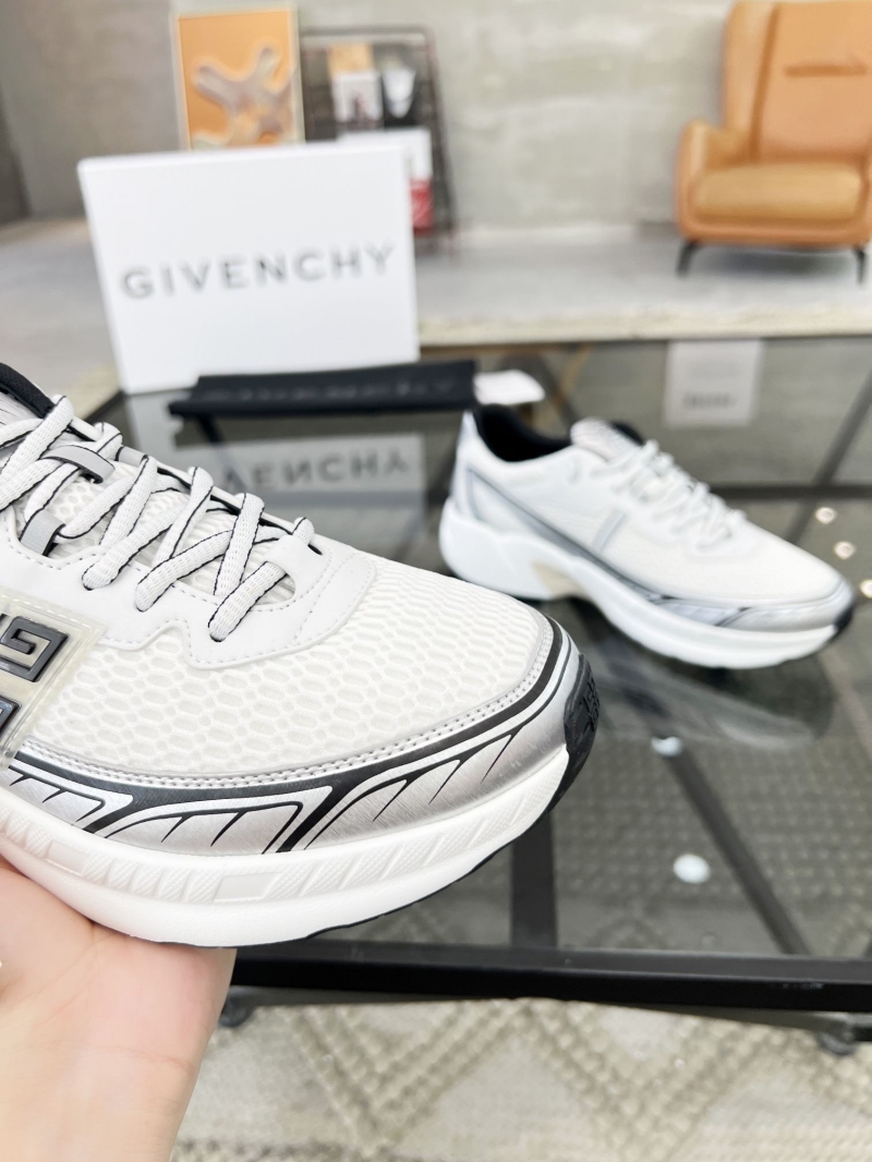 Givenchy Sneakers